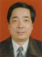 侯成群